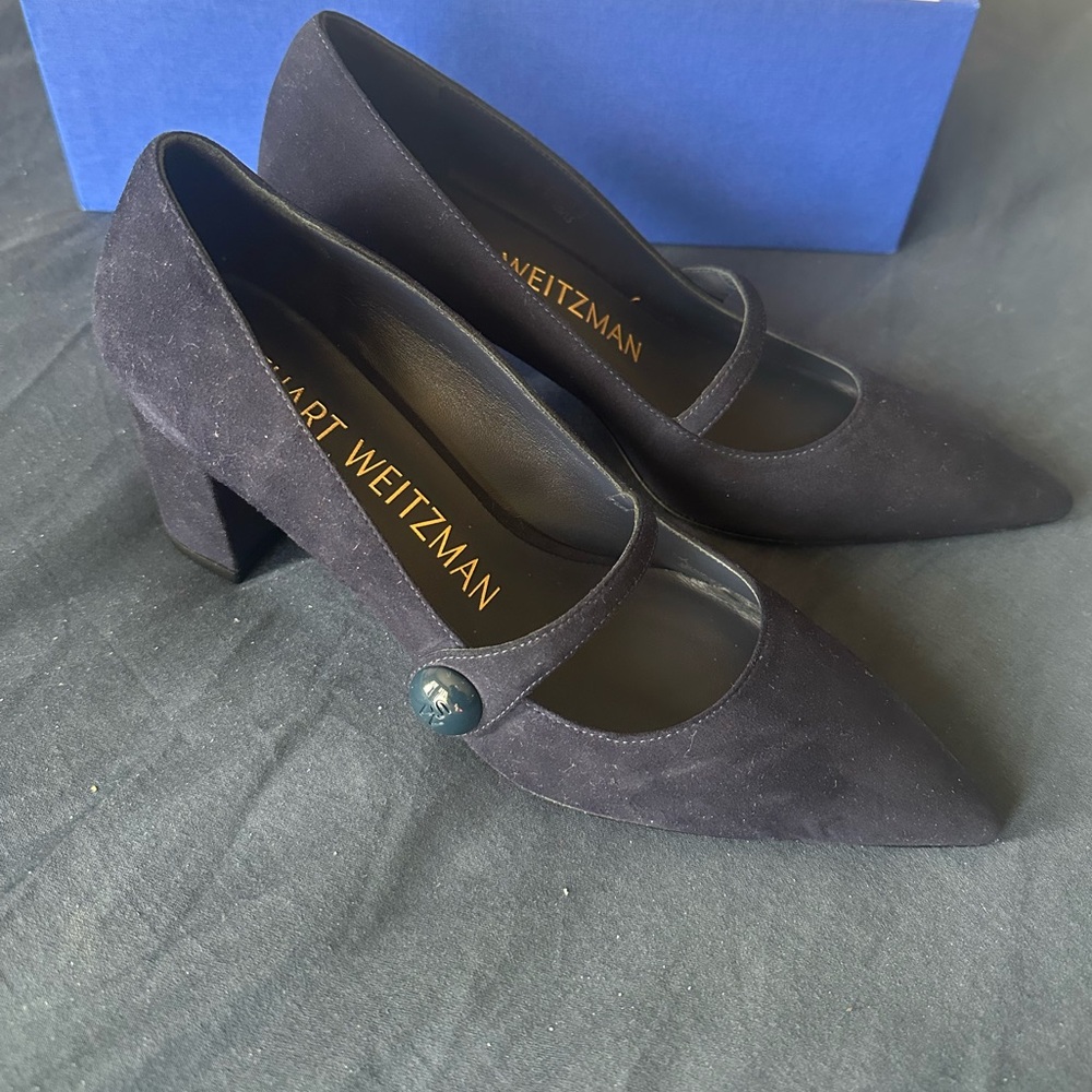 NEW Stuart Weitzman shoes